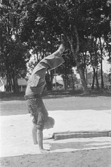 Handstand